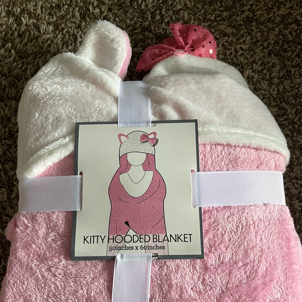 Kitty Hooded Blanket